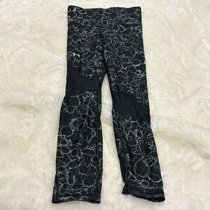 Under armour printed compression legging